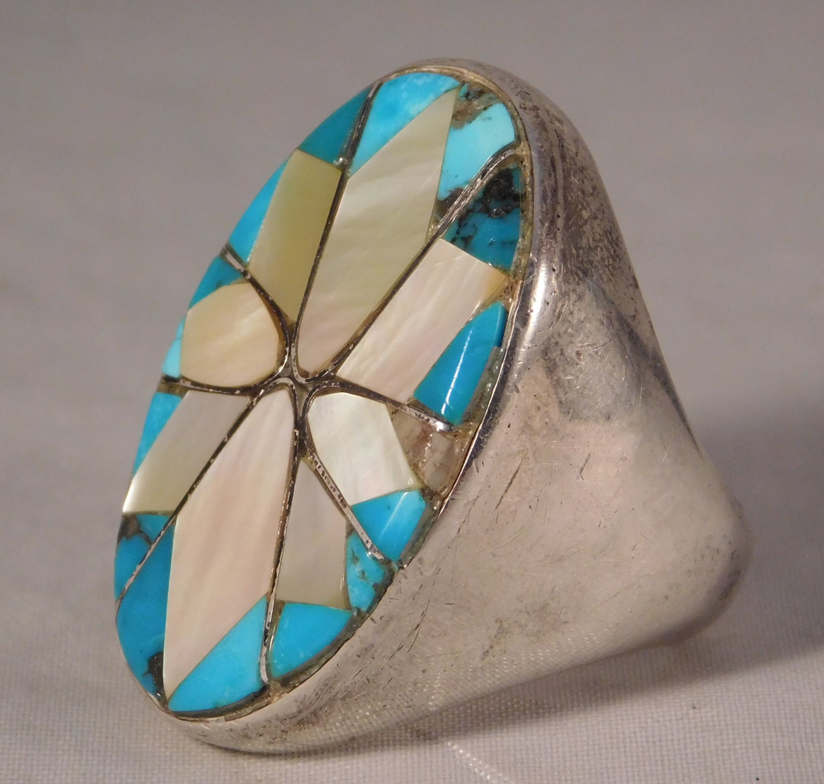 Rosy Brown Zuni Mother of Pearl and Turquoise .925 Sterling Silver Large Heavy Mens Ring Size 10.25