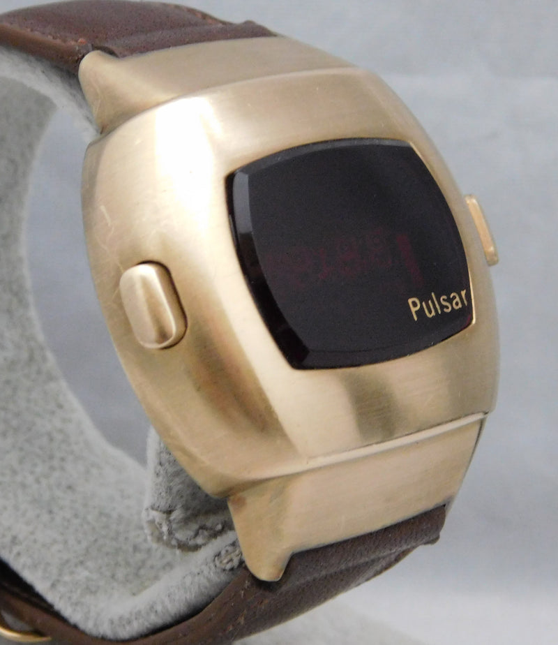 Dark Gray Pulsar Time Computer P3 Date Command 1973 14k Gold Filled Mens Watch....38mm