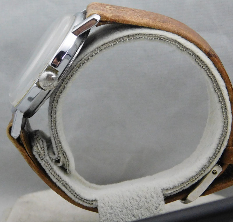Dark Gray Timex Mercury/Sprite White Dial SS Vintage 1975 Manual Wind Mens Watch....33mm