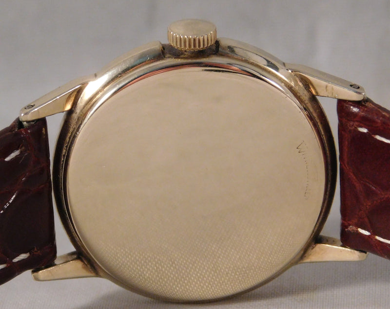 Rosy Brown Lord Elgin Chevron Jump Hour Direct Read Vintage 1950's Mens Watch....31mm