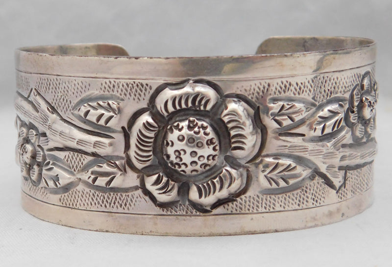 Gray Large Stunning Sterling Silver Mexico Flower Repousse Cuff Bracelet...7.5" Wrist