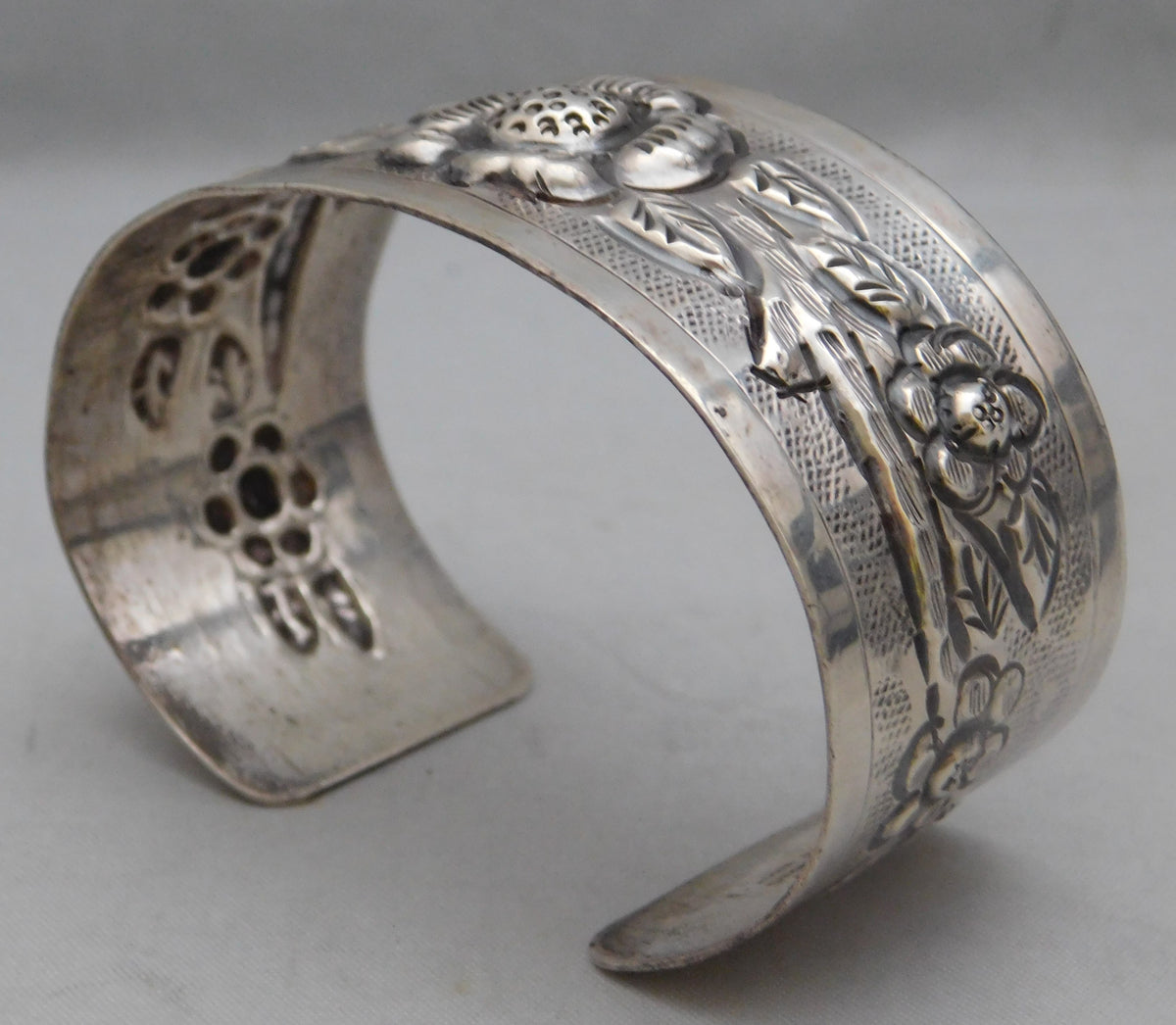 Light Slate Gray Large Stunning Sterling Silver Mexico Flower Repousse Cuff Bracelet...7.5" Wrist