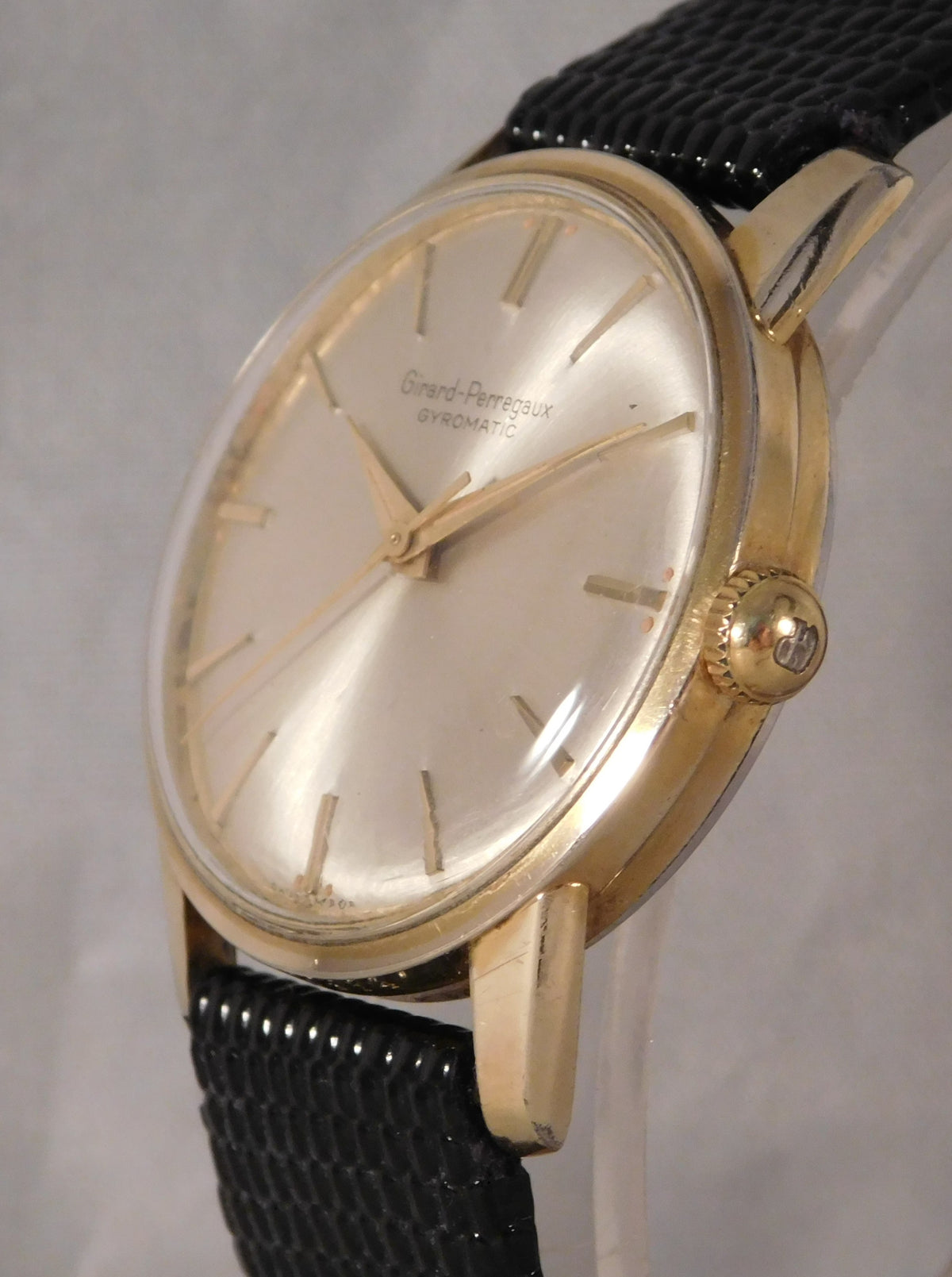 Light Slate Gray Girard Perregaux Gyromatic Swiss 17 Jewel Automatic Movement Mens Watch   34mm