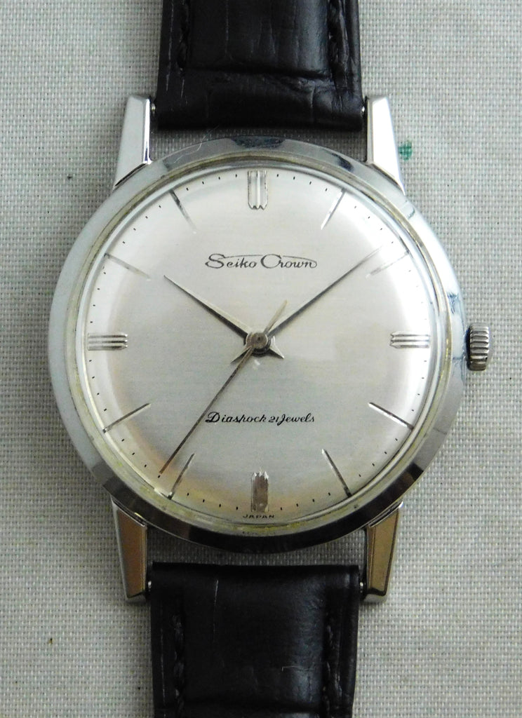 Dark Gray Seiko Crown Diashock Seikosha Calibre 560 Manual Wind 21 Jewel Mens Watch....35mm