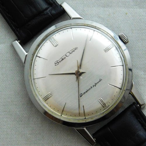 Dark Gray Seiko Crown Diashock Seikosha Calibre 560 Manual Wind 21 Jewel Mens Watch....35mm
