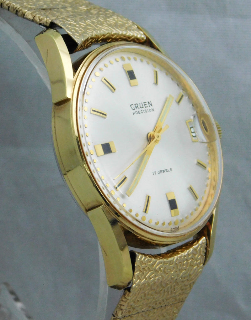 Slate Gray Gruen Precision  17 Jewels Calendar Manual Wind Vintage 1971 Mens Watch....32mm