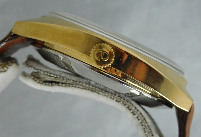 Light Slate Gray Elgin Classic Vintage 1960s Swiss 25 Jewel Automatic GP Mens Watch....34mm