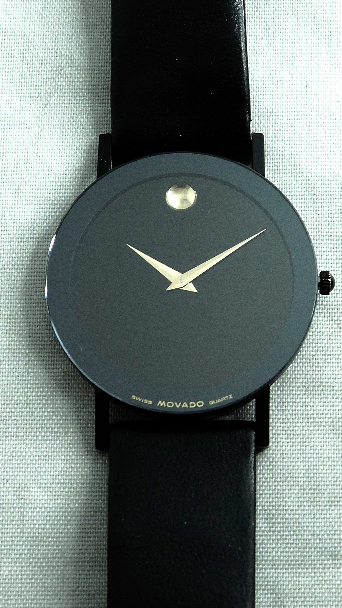 Black Movado Museum Ultra-Thin 87.40.882N Borderless Sapphire Crystal Mens Watch  31mm