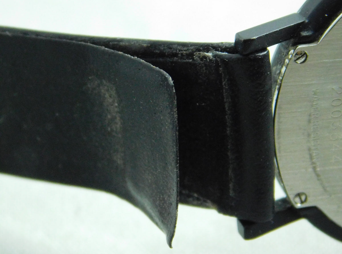 Dark Slate Gray Movado Museum Ultra-Thin 87.40.882N Borderless Sapphire Crystal Mens Watch  31mm