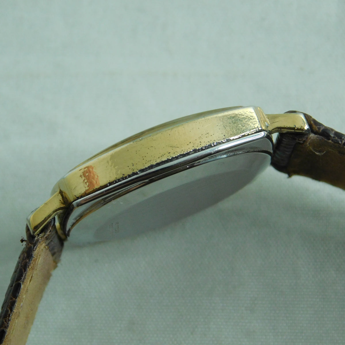 Slate Gray Gruen Precision  Swiss 17 Jewels Manual Wind Vintage 1960's Mens Watch   31mm