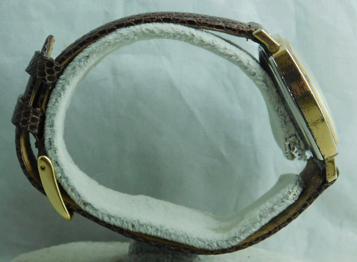 Gray Gruen Precision  Swiss 17 Jewels Manual Wind Vintage 1960's Mens Watch   31mm