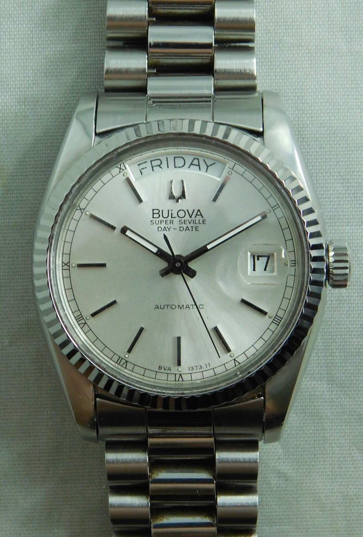 Light Slate Gray Bulova Super Seville Day - Date SS 1980's Swiss Automatic Mens Watch   36mm
