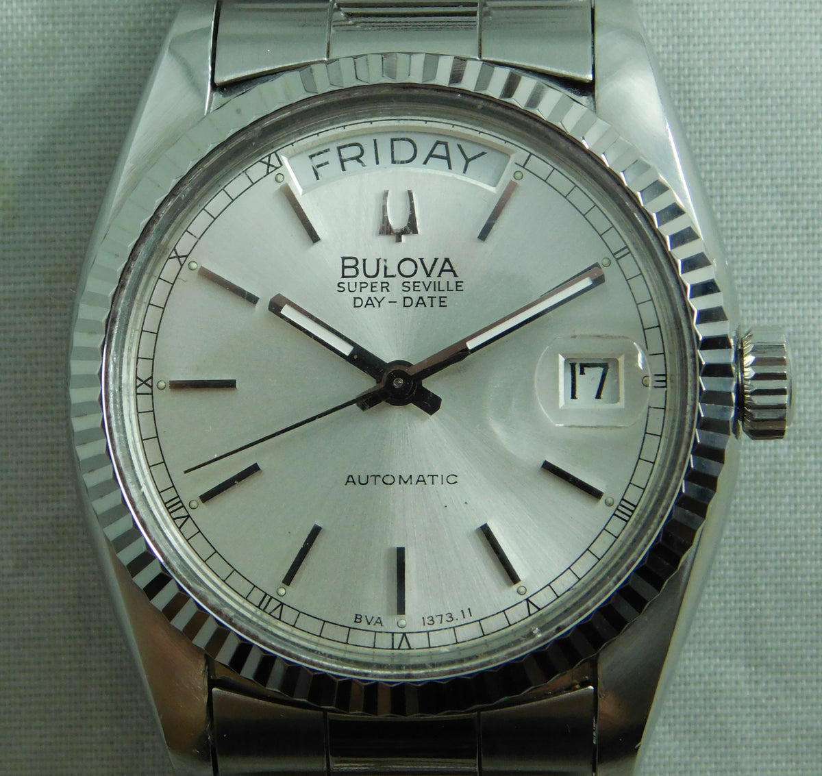 Light Slate Gray Bulova Super Seville Day - Date SS 1980's Swiss Automatic Mens Watch   36mm