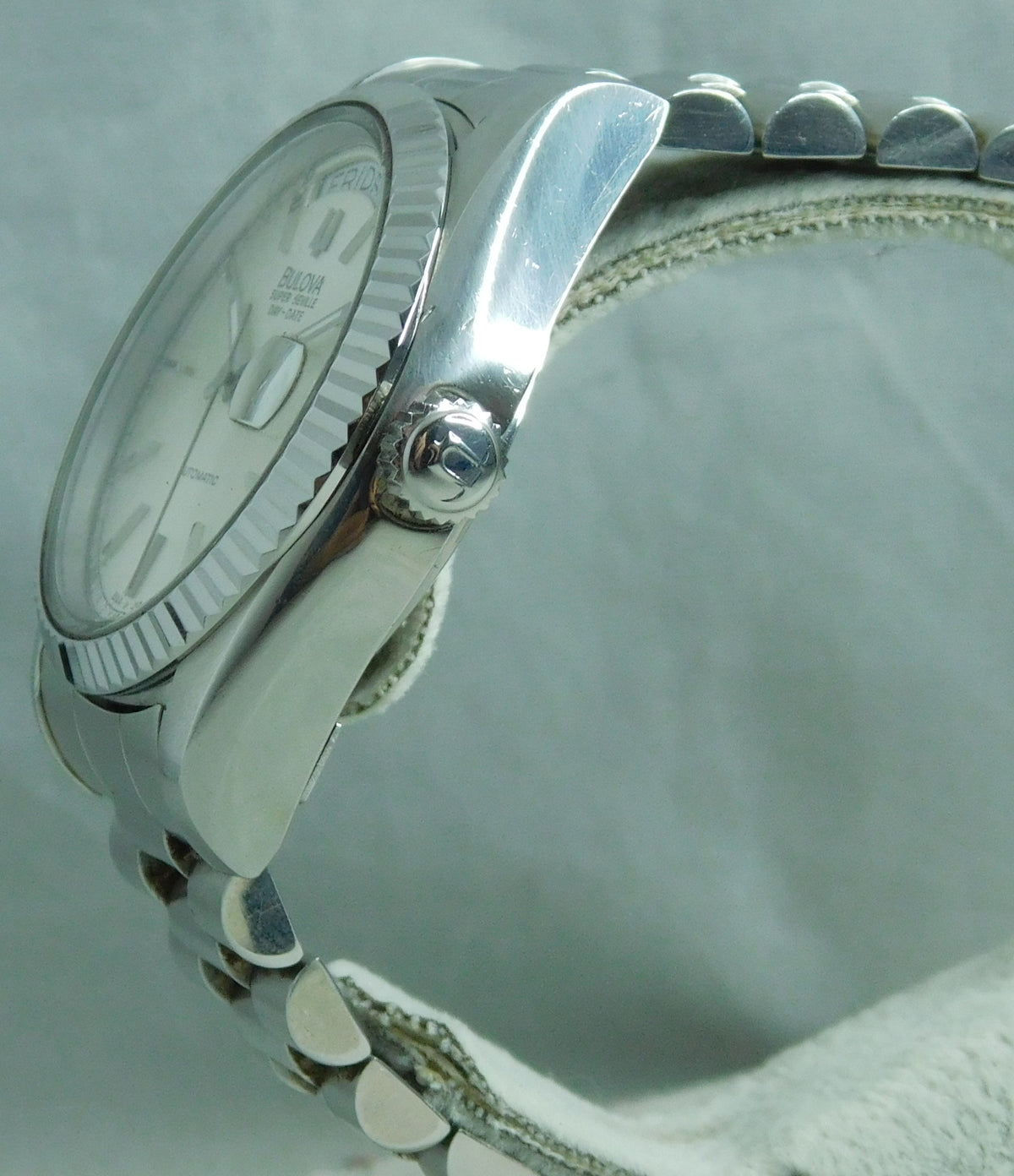 Light Slate Gray Bulova Super Seville Day - Date SS 1980's Swiss Automatic Mens Watch   36mm