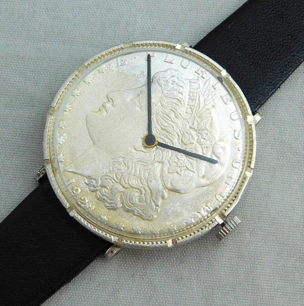 Dark Gray Morgan 1921 Silver Dollar Coin Watch Swiss 17 Jewel Manual Wind Movement Mens Watch   38mm