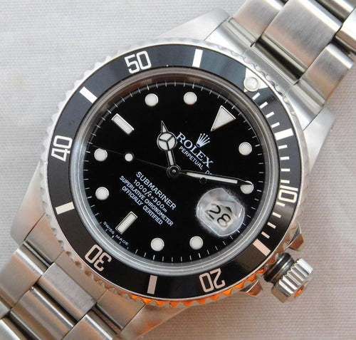Dark Gray Rolex Submariner 16800 Stainless Steel Black Dial Circa 1985 Mens Watch....40mm