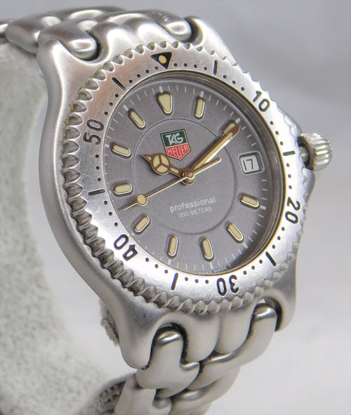 Dark Gray Tag Heuer SEL Professional WG1113-K0 Quartz Battery Operated Mens Watch....38mm