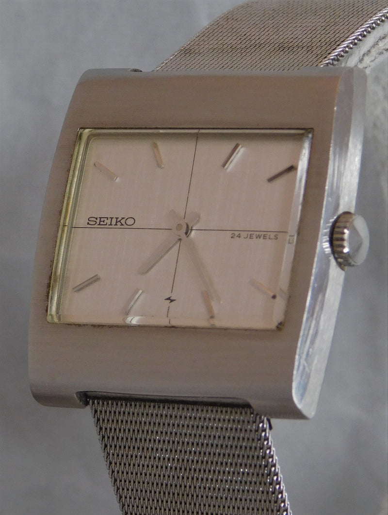 Dim Gray Seiko 2559-3010 Rare Vintage 1970 Stainless Steel Manual Wind Mens Watch....31mm