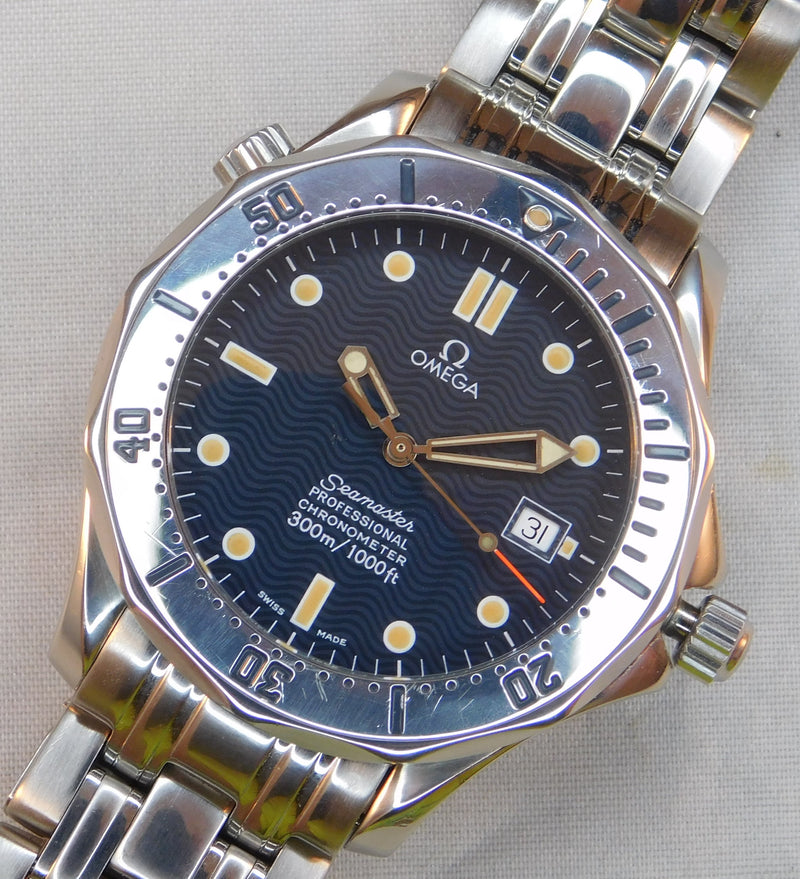Dark Gray Omega Seamaster Professional Chronometer 300m 2532.80 SS Circa 1986 Mens Watch....41mm