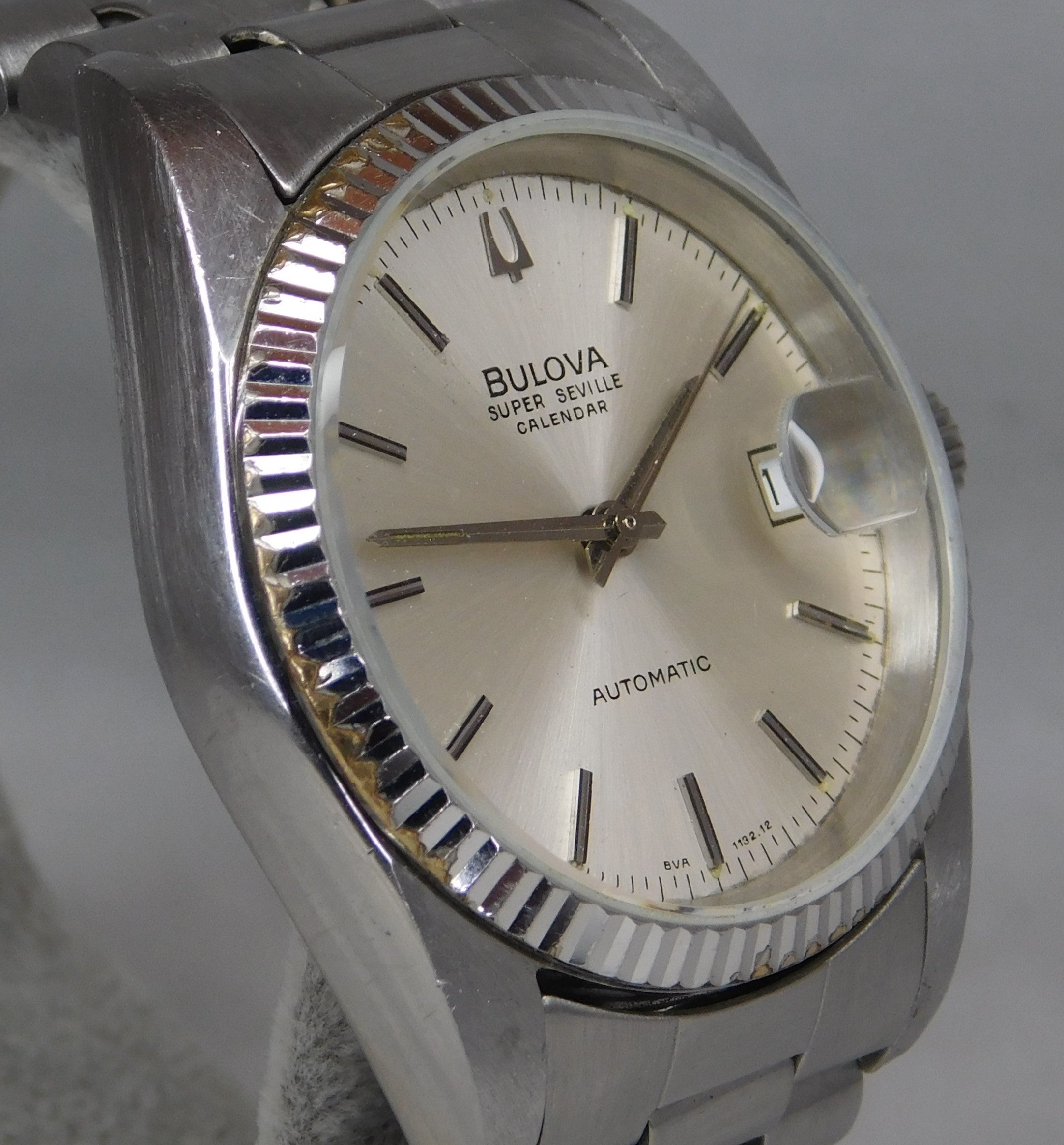 Bulova Super Seville Calendar SS Vintage 1990's Swiss Automatic