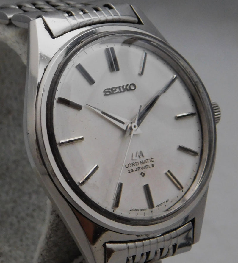 Slate Gray Seiko Lord Matic 5601-9000 Automatic 23 Jewels Vintage 1970's Mens Watch....36mm