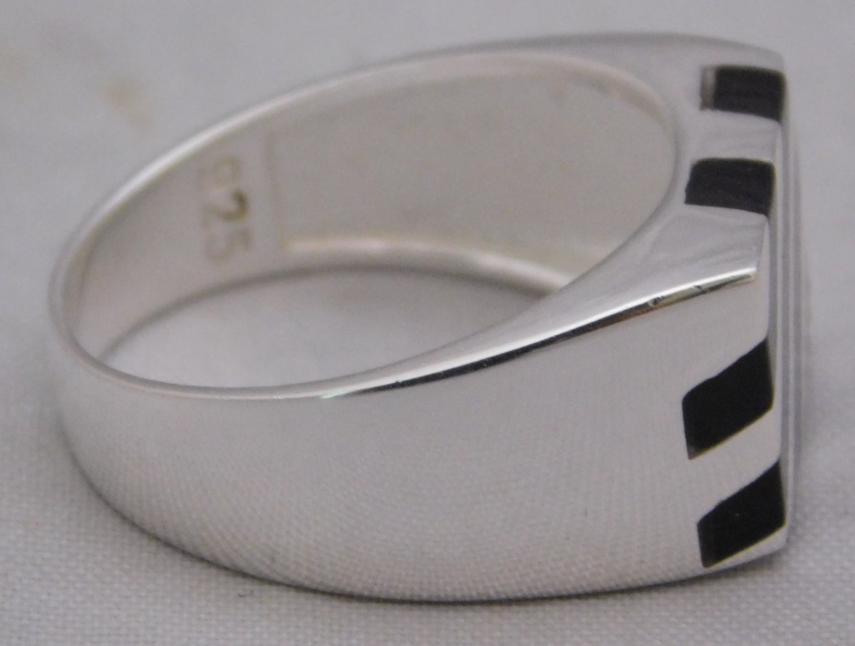 Dark Gray Sterling Silver .925 / Black Onyx Men or Women Ring....Size 9