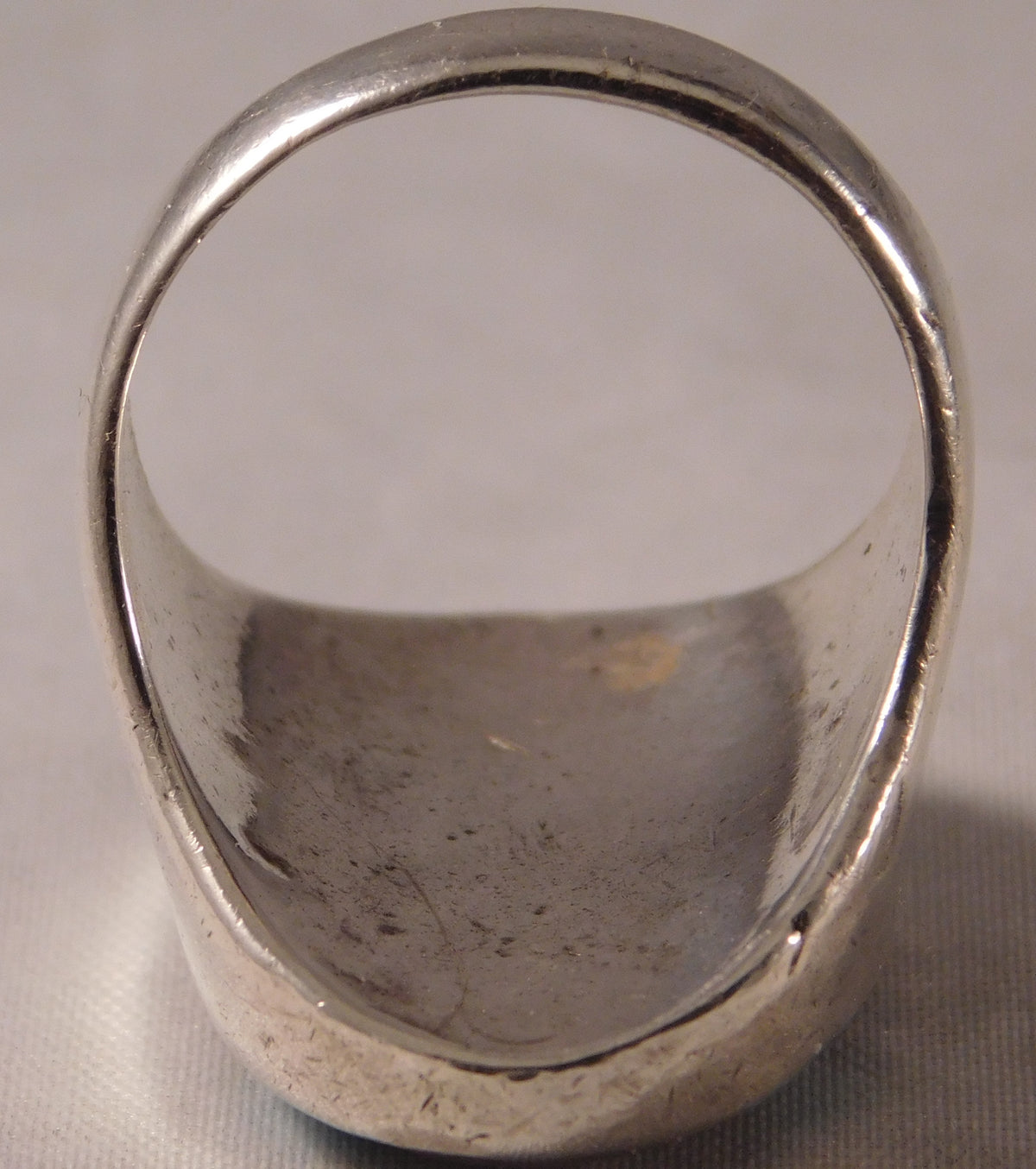 Rosy Brown Native American Turquoise & MOP Vintage Sterling Silver Mens Ring....Size10.5