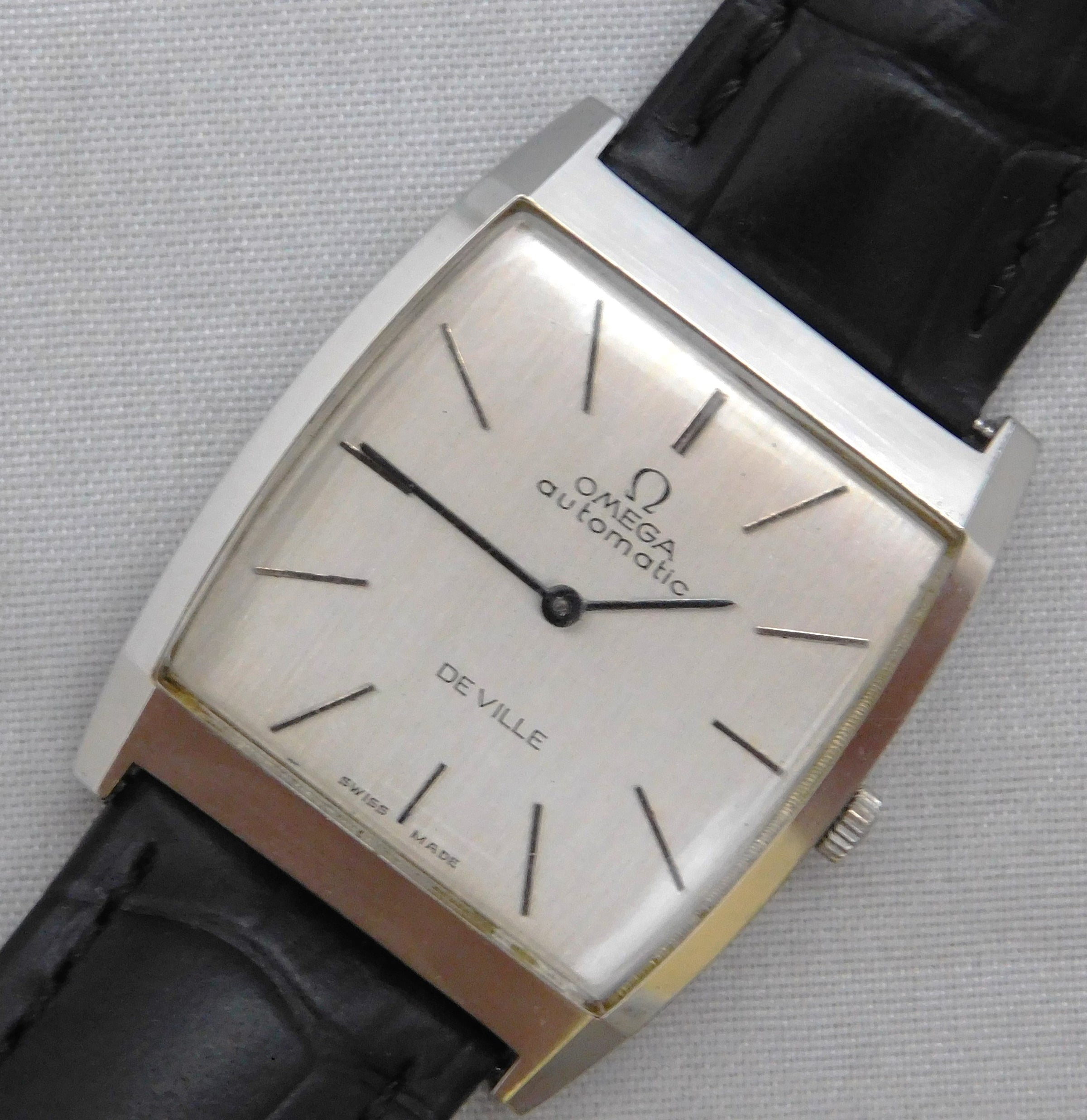 Omega Deville 151.010 Automatic SS Vintage 1970's Mens Watch