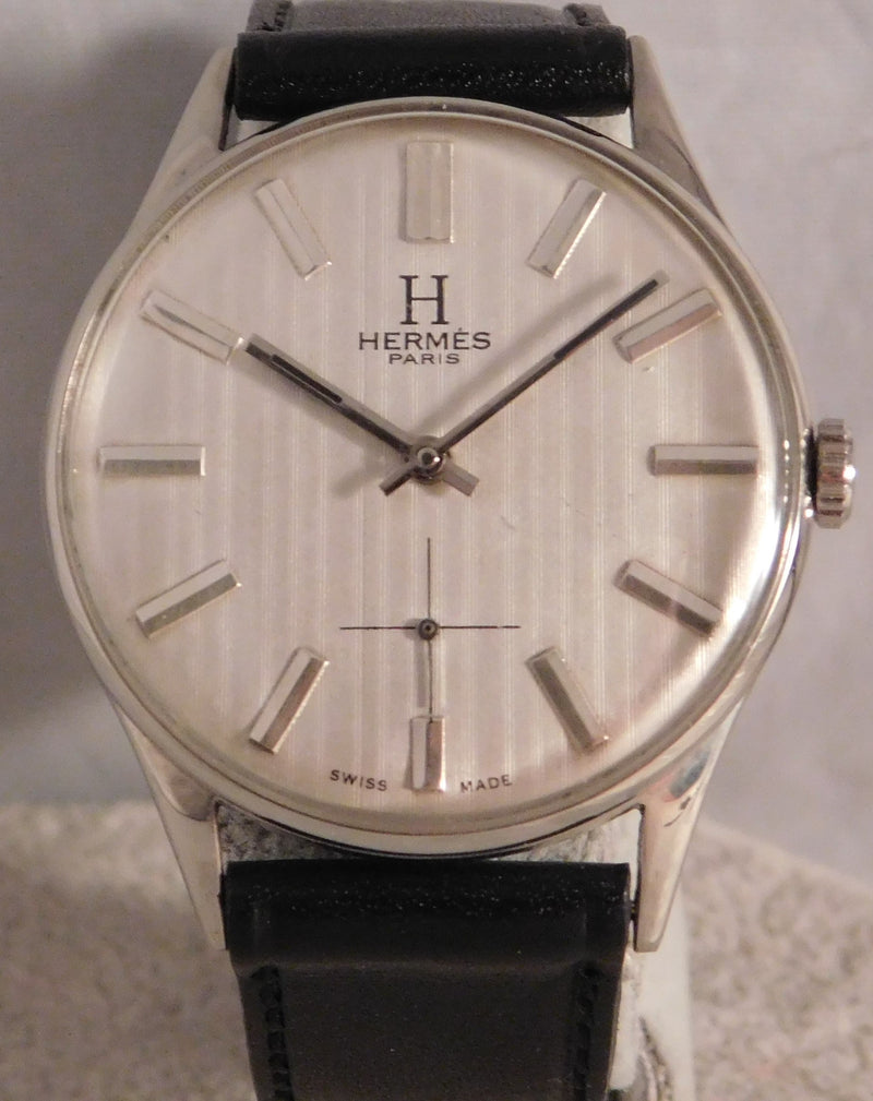 Rosy Brown Hermes Paris Classic Manual Wind Silver Dial Stainless Steel Mens Watch....35mm