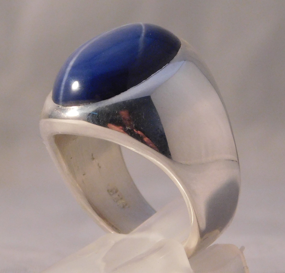 Rosy Brown Linde Blue Star Sapphire 16 Carat .925 Sterling Silver Oval Mens Ring....Size 8