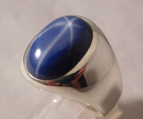 Dark Gray Linde Blue Star Sapphire 16 Carat .925 Sterling Silver Oval Mens Ring....Size 8