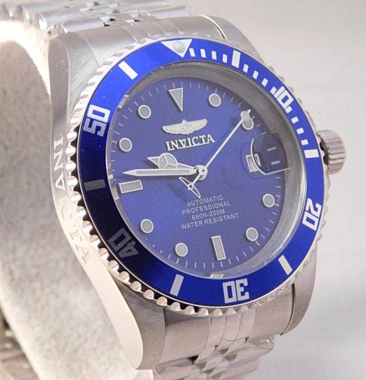 Gray Invicta Pro Diver Blue Dial Automatic Date Stainless Steel Mens Watch....42mm