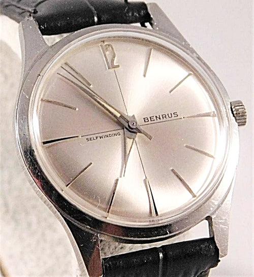 Light Gray Benrus Automatic Stainless Steel Silver Sunburst Dial Mens Vintage Watch....34mm
