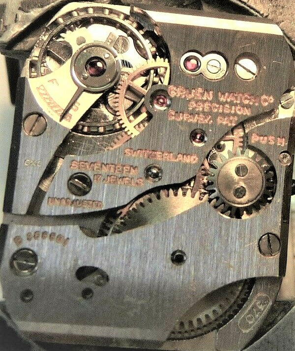 Dim Gray Gruen Curvex Vintage 1940's Calibre 370 Serviced Manual Wind Mens Watch....24mm