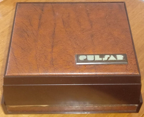 Sienna Pulsar Time Computer Executive Flick-Of-The-Wrist 1975 W/Original Box Mens Watch
